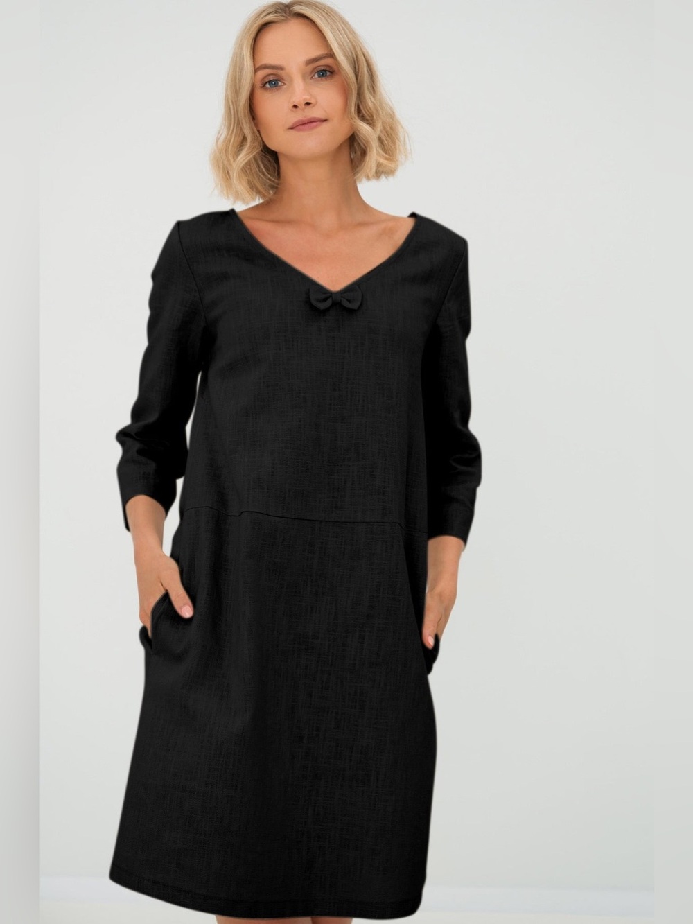 Le Muse Linen Black V-Neck Dress Sz L